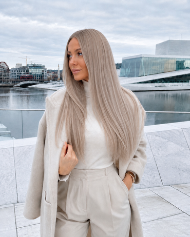 Seamless Clip-in | Elegant Improve 55cm - Oslo Ice
